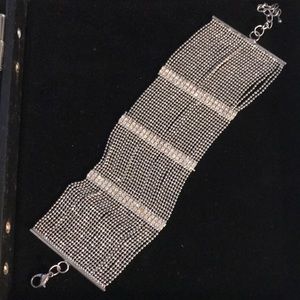 Gorgeous shimmery silver bracelet. Like new